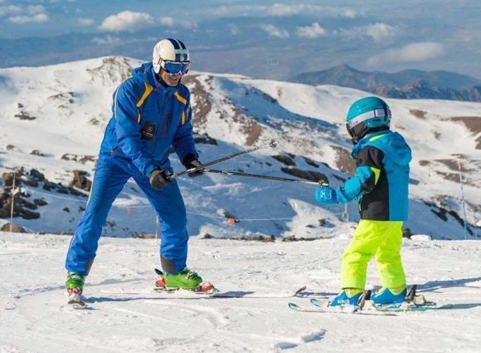Plataforma de reservas de clases de esquí y montaña