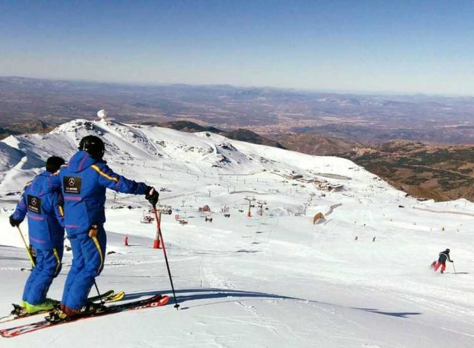 Plataforma de reservas de clases de esquí y montaña