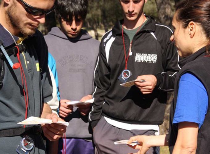 Plataforma de reservas de clases de esquí y montaña