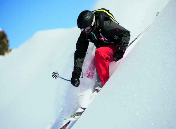 Plataforma de reservas de clases de esquí y montaña