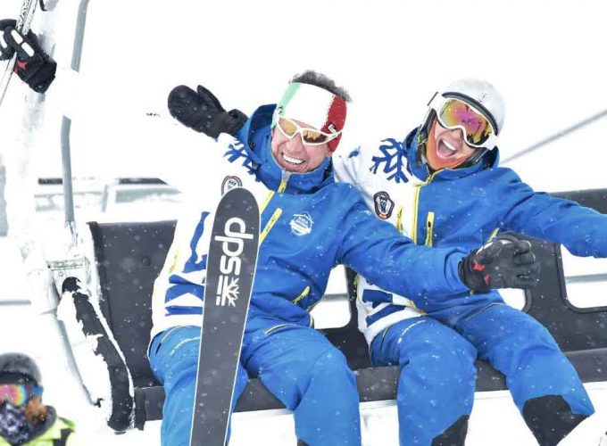 Plataforma de reservas de clases de esquí y montaña