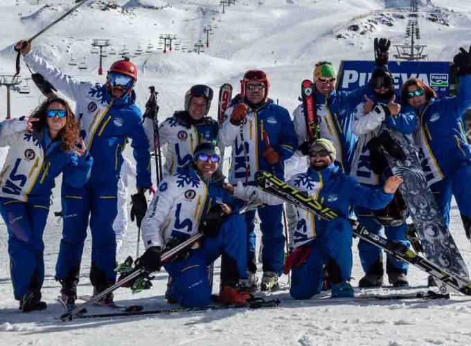 Plataforma de reservas de clases de esquí y montaña