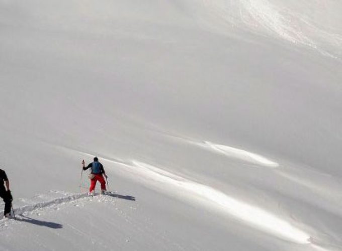 Plataforma de reservas de clases de esquí y montaña