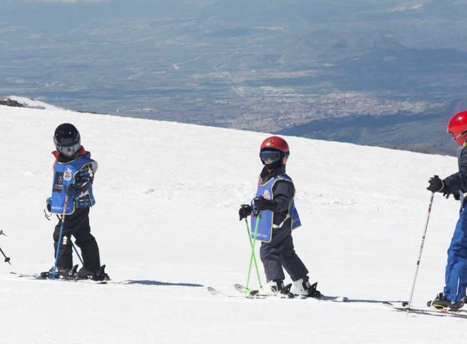 Plataforma de reservas de clases de esquí y montaña