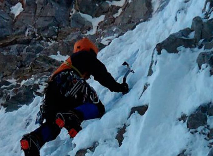 Plataforma de reservas de clases de esquí y montaña